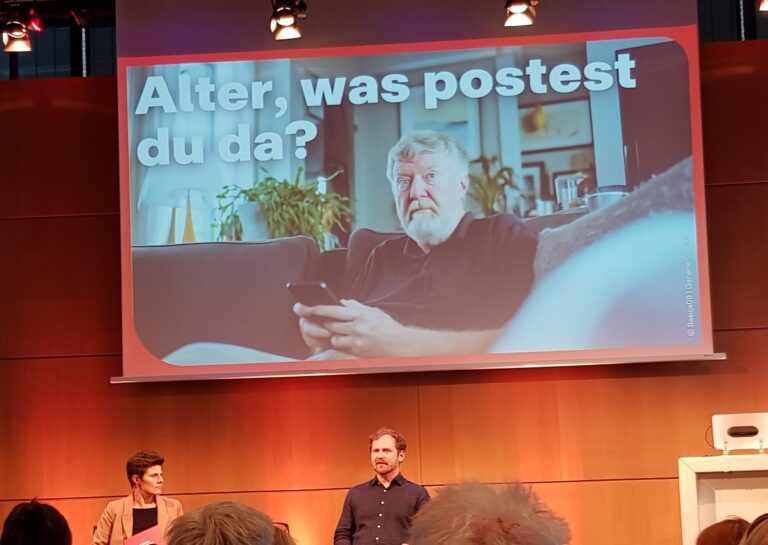 Senior*innen im Sog der Filterblasen in Social Media