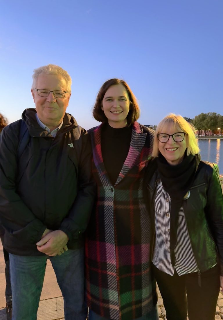 Herzlichen Glückwunsch nach Mecklenburg-Vorpommern und Berlin!